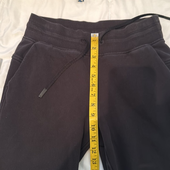 Lululemon Warm Down Jogger *28", Size 6 - Picture 10 of 11
